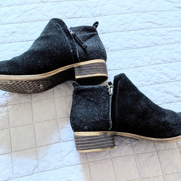 Tom's Black/Gray Suede Boots - Picture 3 of 4